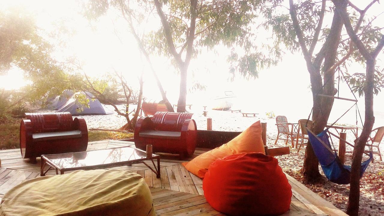 The Boarding House Hotel Sihanoukville Buitenkant foto
