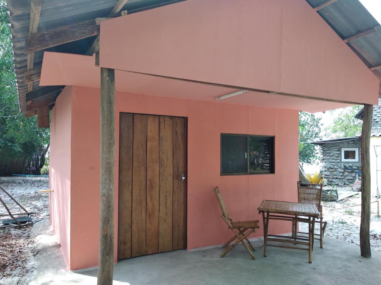 The Boarding House Hotel Sihanoukville Buitenkant foto