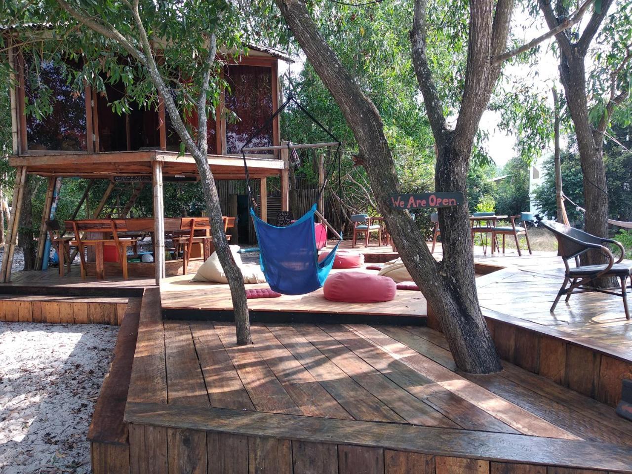 The Boarding House Hotel Sihanoukville Buitenkant foto